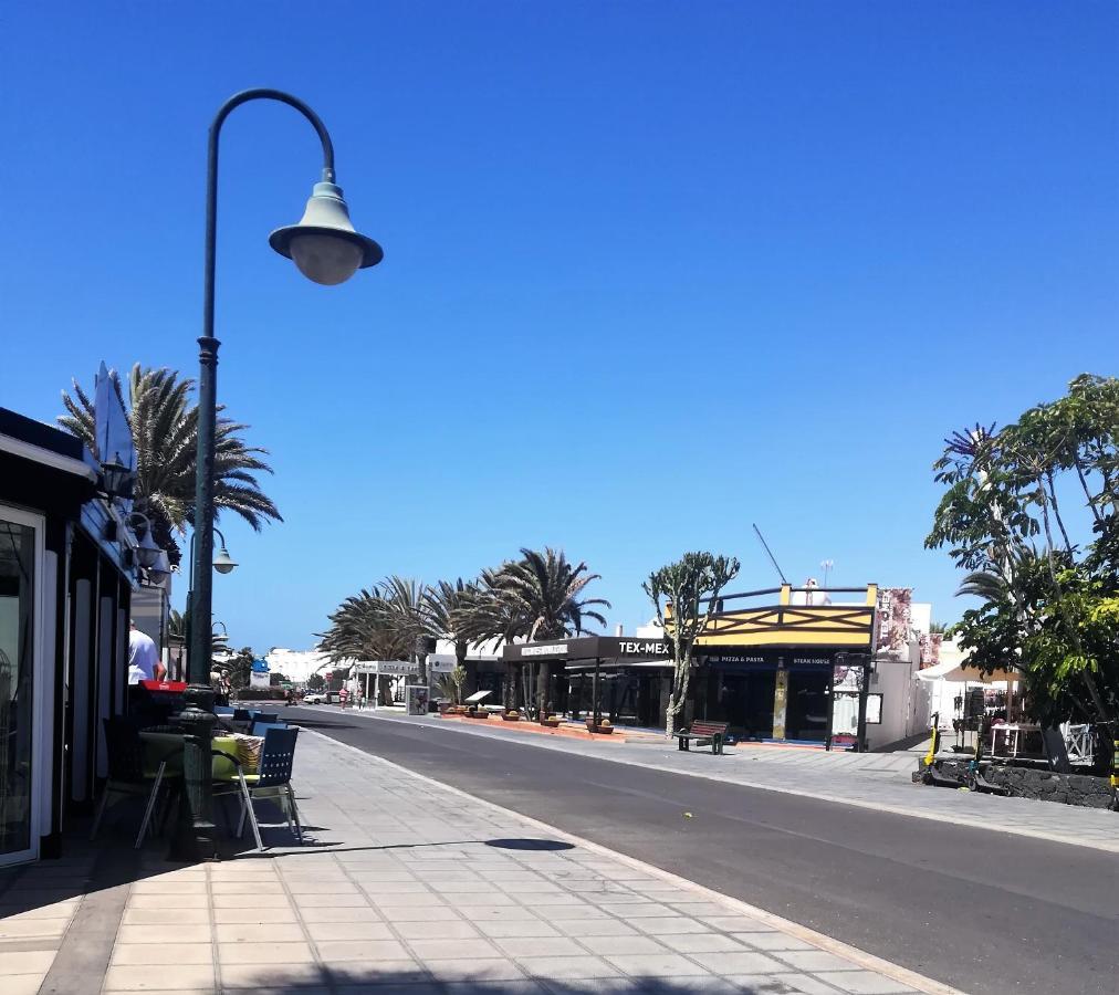 Marina Beach-Apartamentos Tahiche コスタ・テギセ エクステリア 写真