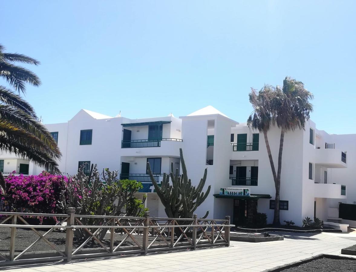 Marina Beach-Apartamentos Tahiche コスタ・テギセ エクステリア 写真