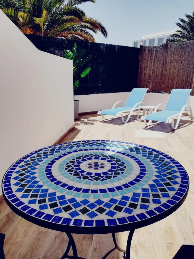 Marina Beach-Apartamentos Tahiche コスタ・テギセ エクステリア 写真